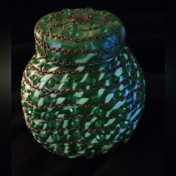 Handmade Gawdy©Jar with screw top - Picture 3 of 7
